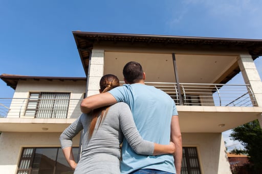 ¿Arrendar o comprar? Consideraciones antes de tomar la decisión